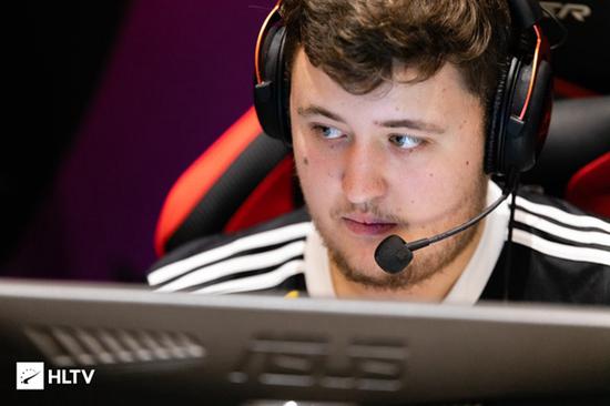 ZywOo：曾经因为TOP1的头衔感受到压力