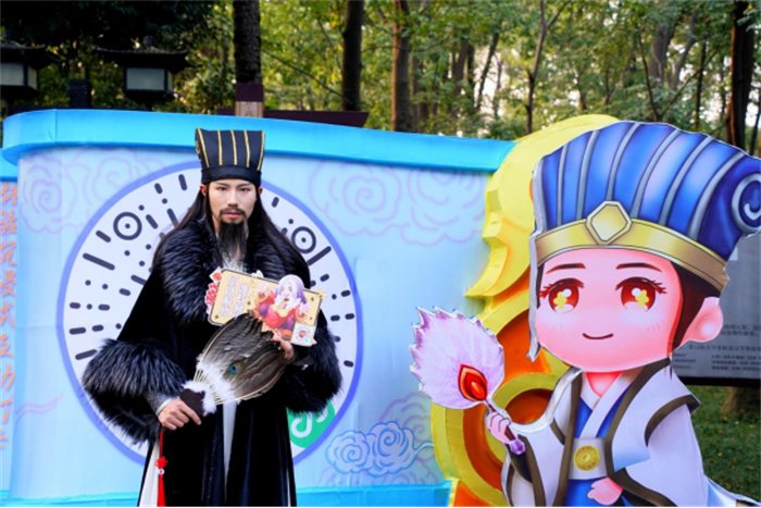 英雄贺新春·祥瑞现武侯！《英雄杀》亮相2024武侯祠成都大庙会1163.jpg