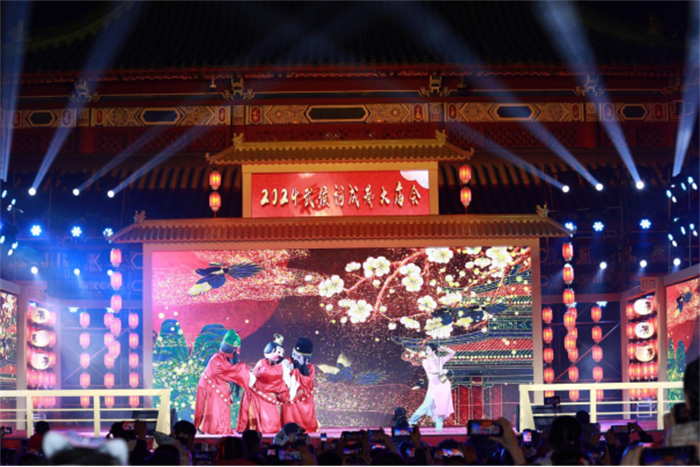 英雄贺新春·祥瑞现武侯！《英雄杀》亮相2024武侯祠成都大庙会652.jpg